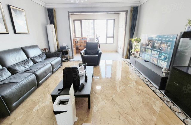 碧桂园天玺4室2厅158㎡209万二手房图片