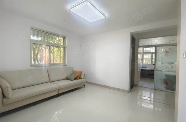 二中一墙之隔 金柱文苑 边户三居室 带储 69.9万 精装修