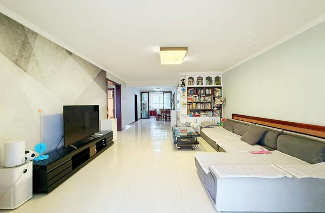 急售 火车站 湖边 凯华苑 精装三室电梯房免大税带储藏室