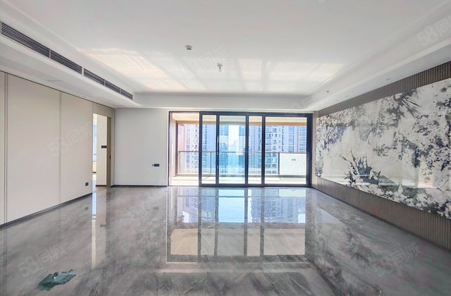 越秀和樾府5室2厅270㎡2000万二手房图片