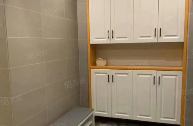 海岸蓝湾3室2厅151.83㎡95万二手房图片