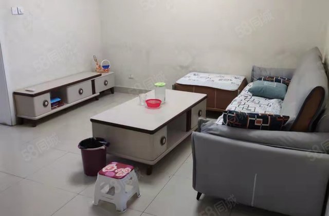 滨河花园南区(29号楼6楼)2室2厅1卫，送地下室送车位
