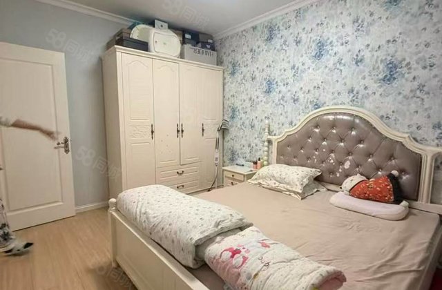 欧洲城一期2室2厅83㎡51.8万二手房图片