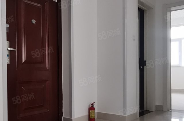 东昌湖周边好房，生活交通便利，两厅一室金柱绿城67平可隔两室