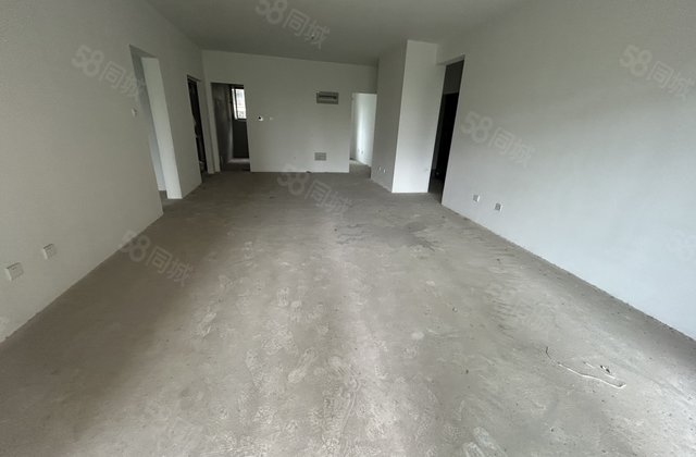 绿地云水谣4室2厅151.57㎡120万二手房图片