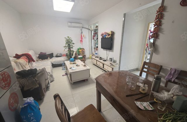 贼啦便宜 婚房~刚需 董付小区 挨水岸花语 滨河实验