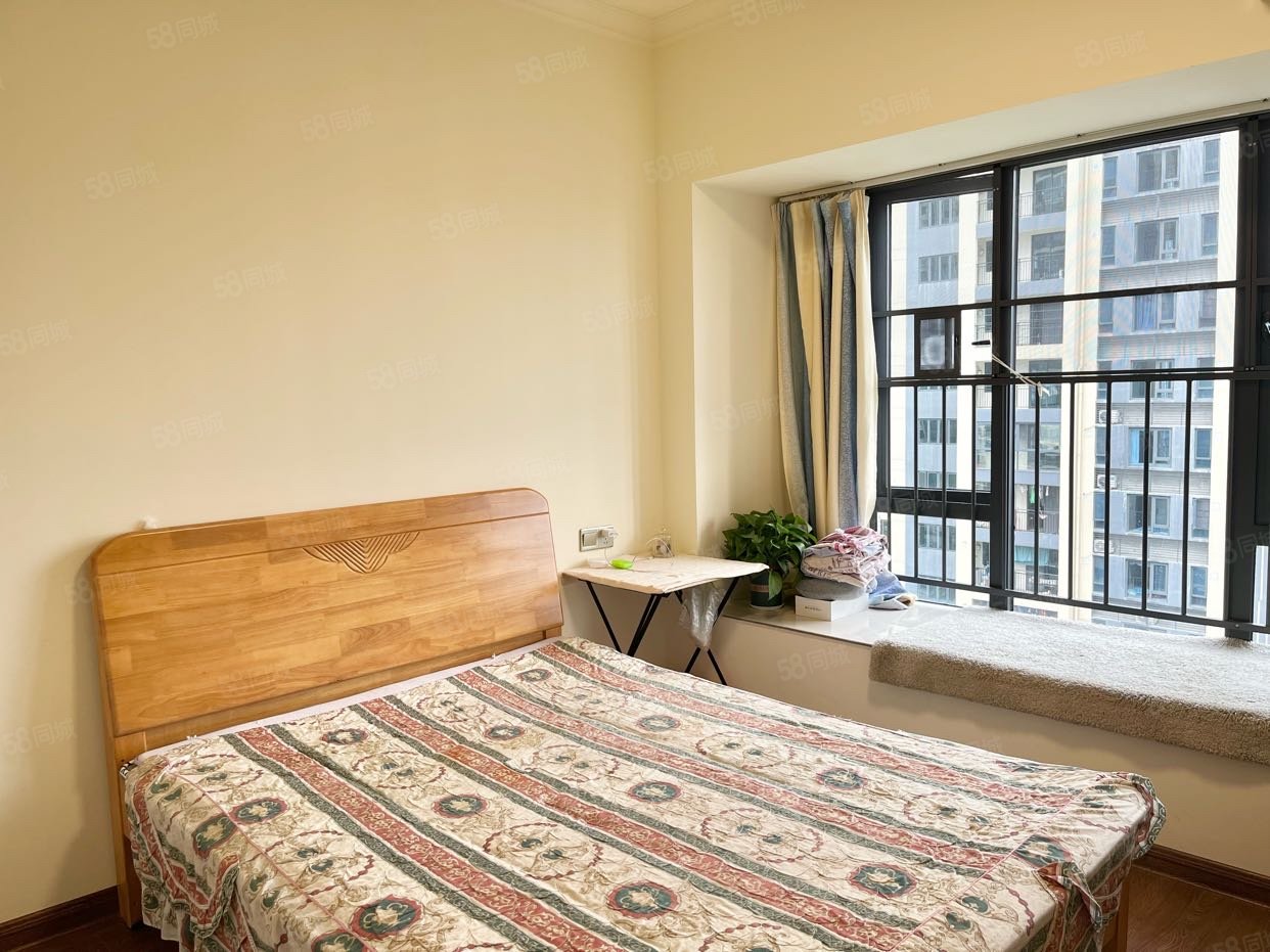 碧桂园江山樾3室2厅2卫107㎡南64万