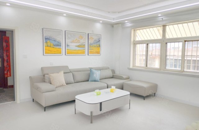 东关民族，文轩中学本部，多层4楼，精装修，三室朝阳，地暖房