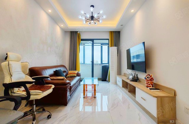 碧桂园万象松湖(商住楼)3室2厅95㎡65万二手房图片