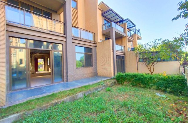 雅居乐十年雅墅4室3厅309㎡419万二手房图片