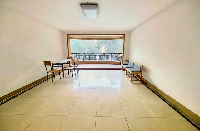 棕南树荫公寓3室2厅151.32㎡195万二手房图片