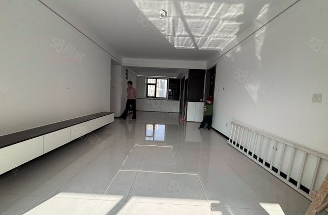宝德新里程3室2厅132㎡105万二手房图片