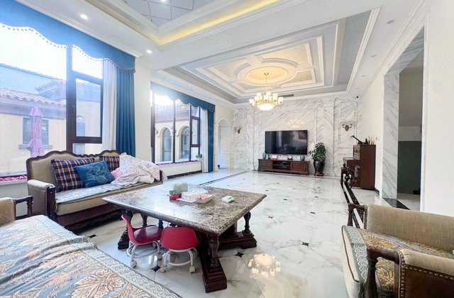 东兴王府6室3厅356.12㎡470万二手房图片