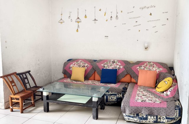 湖北省地质局第七地质大队大学生公寓2室1厅73.28㎡28万二手房图片