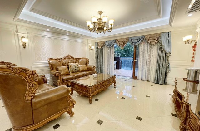 华润翡翠城3期3室2厅138㎡478万二手房图片