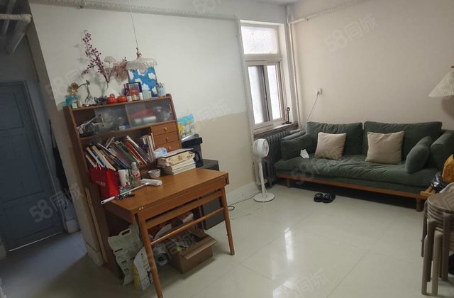 文轩八中外国语 农行一楼带院 有院门 免大税