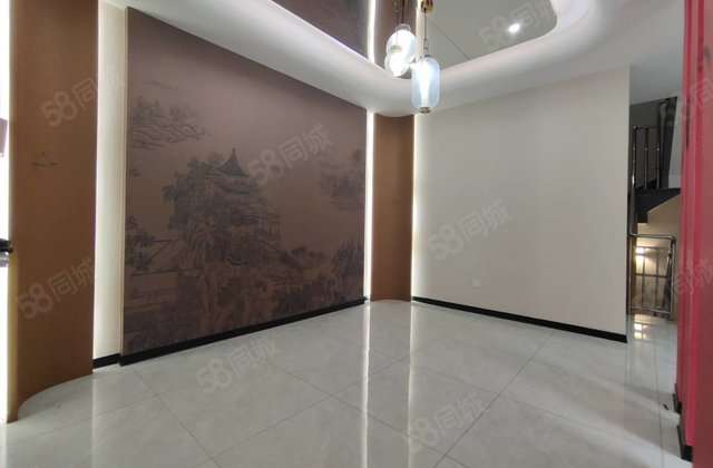 古城区 东昌湖 古楼三层别墅 采光面宽足 靠路边  密度低