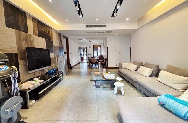 中海城南一号4室2厅172.75㎡699万二手房图片