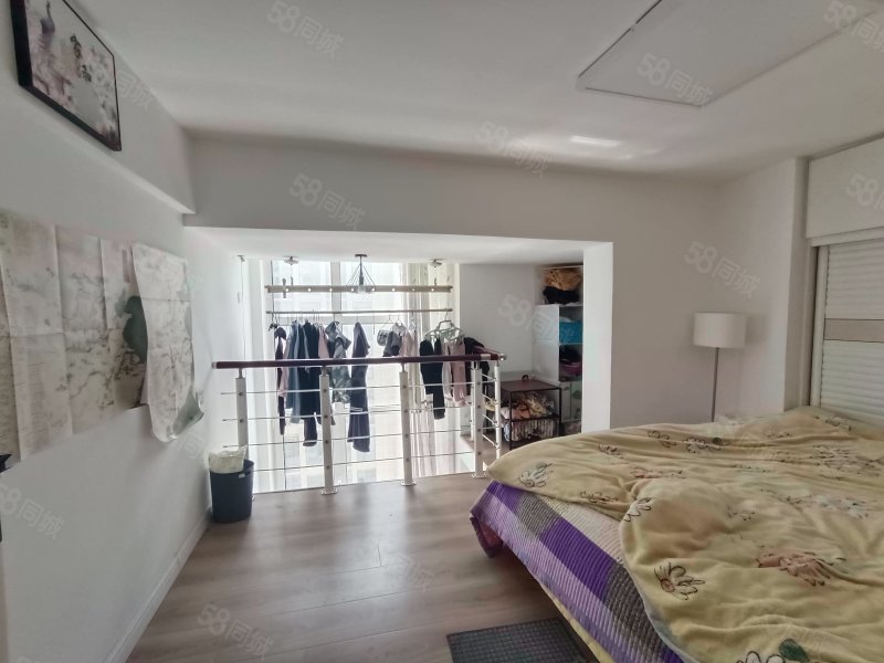 【10图】云鼎国际loft公寓,全明户型,套三房子,居家办公皆可,云鼎国际