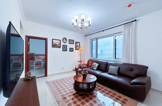 急售精装 开发区星光和园 带车位地下室 东昌外国语 拎包入住