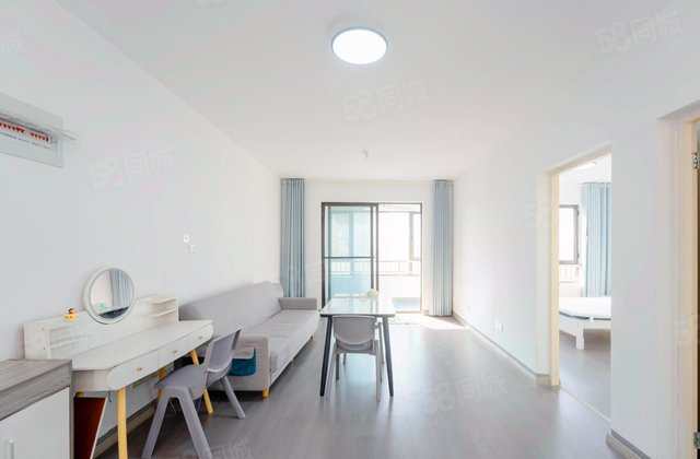 龙溪苑(C区)3室1厅100.6㎡70万二手房图片