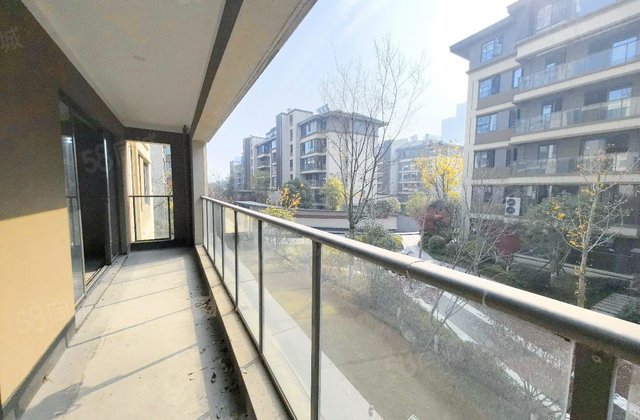 正荣滨江紫阙台4室2厅186.57㎡276万二手房图片