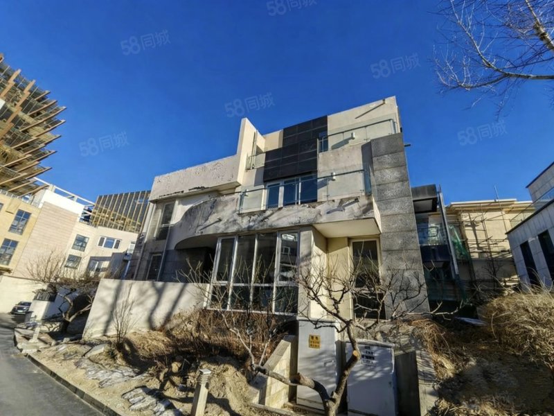 澳景園5室2廳3衛(wèi)480㎡南北1750萬(wàn)