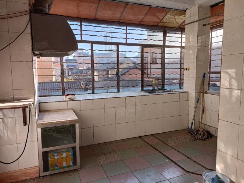 【10图】九龙光丽 旁2楼2室加柴房,如意巷住宅区-保山58同城