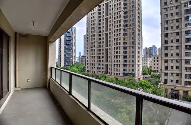 西水东海珀半岛3室2厅468.00万