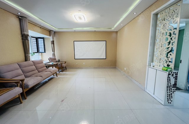 急售 光明   七中 送车位地下室 错层设计 三室双卫