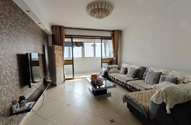 新华苑(东区)3室2厅147㎡110万二手房图片