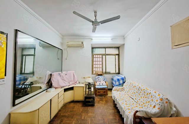 燕兴小区2室2厅69.59㎡43.8万二手房图片