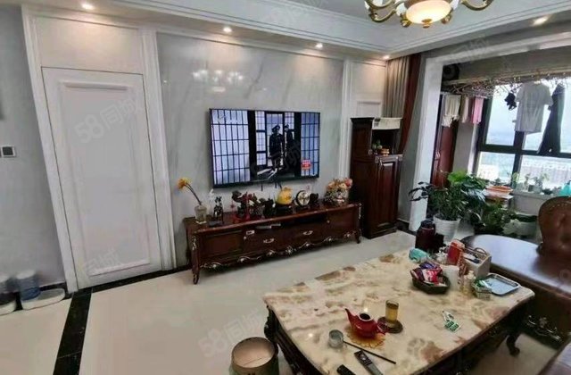 中央帝景三室两厅两卫，带车位， 合适房源诚心出