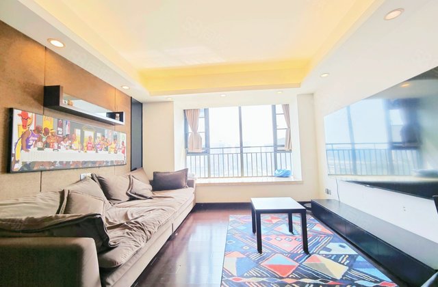 叠翠峰1室1厅84.82㎡142万二手房图片