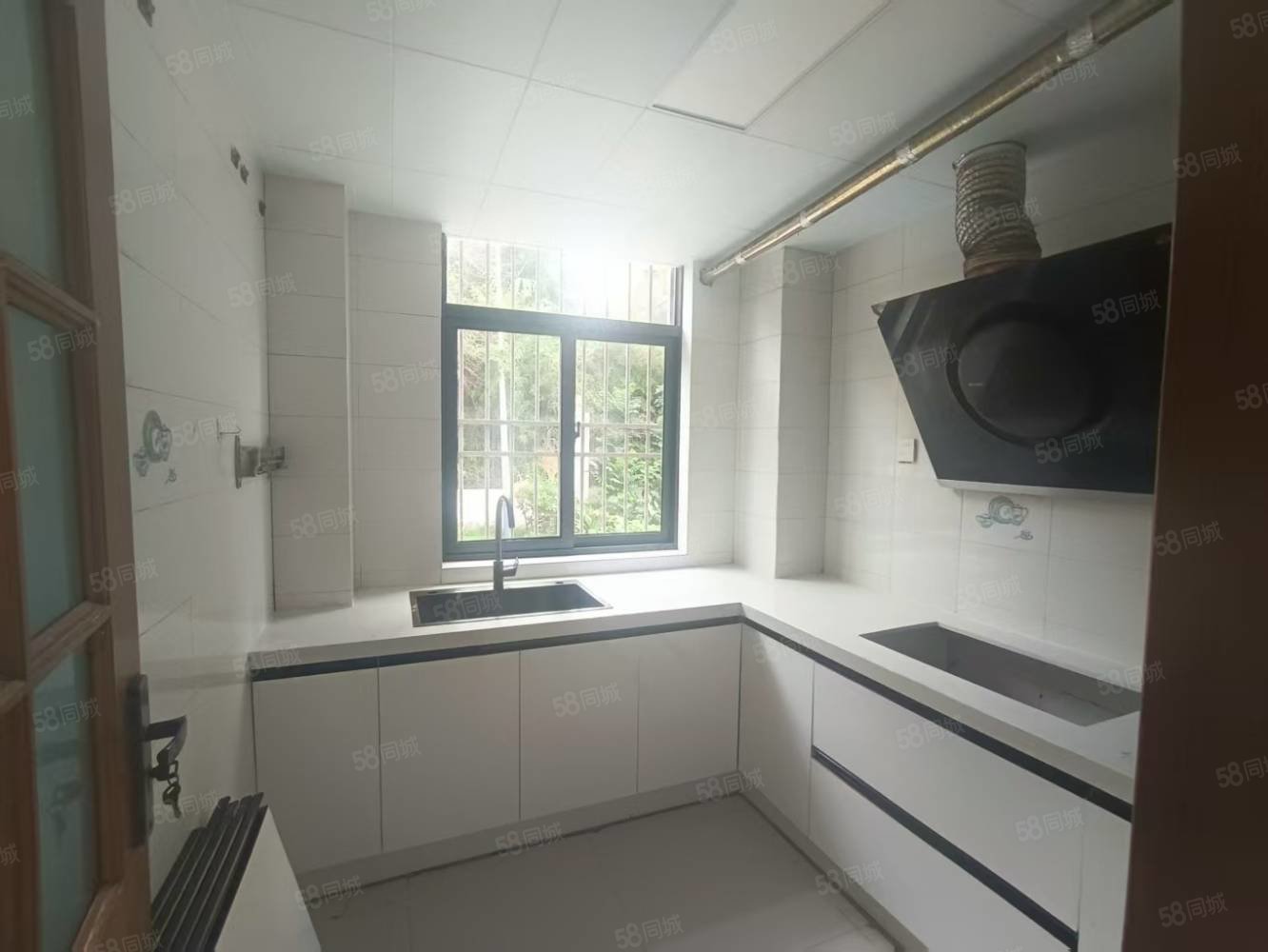 丰水源清华苑3室2厅2卫116㎡南北50万