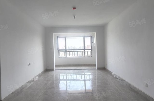 急新房未住，带车位储可俯瞰徒骇河，好楼层全天采光，单价8千多