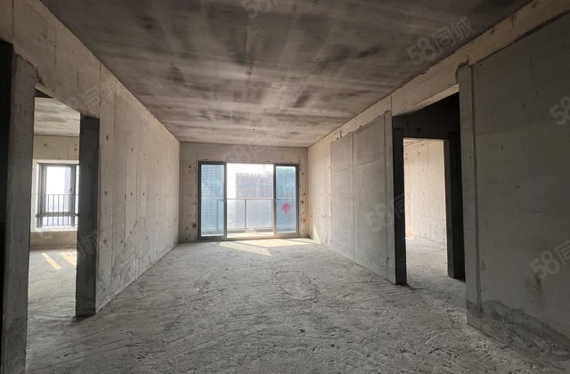 财富悦府3室2厅125.78㎡97.8万二手房图片