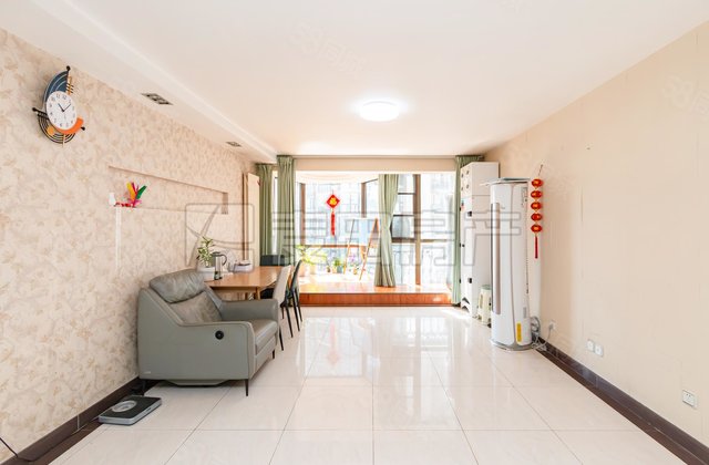 珠江帝景(B区)3室2厅123.81㎡930万二手房图片