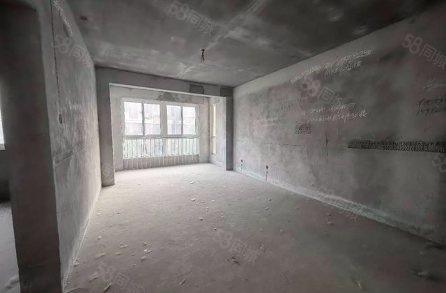 云庐香樟园3室2厅110.88㎡25.8万二手房图片