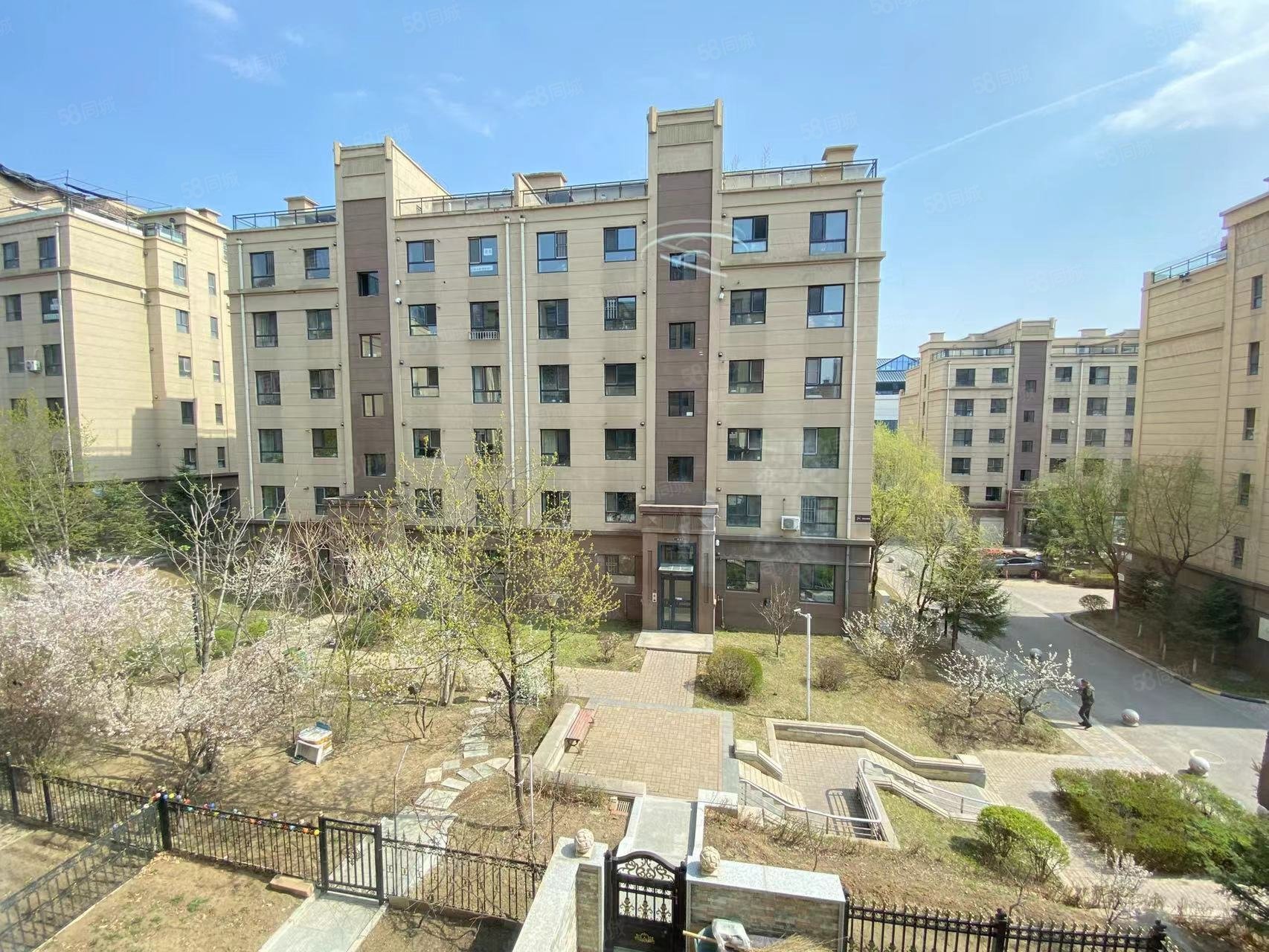 【10图】西山香麓二期 多层三楼 h户型 环境优美 位置好 随时看房