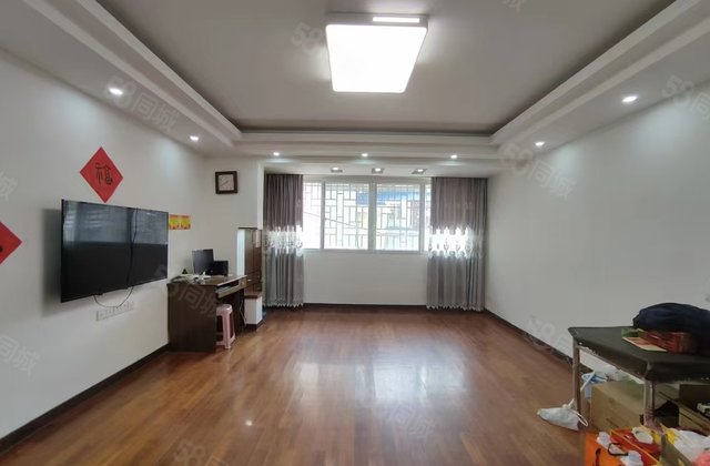 民主路22-40号住宅楼3室2厅127㎡82万二手房图片