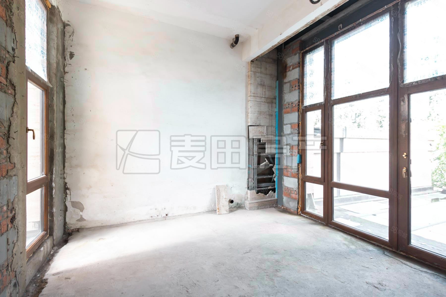 九章別墅4室3廳5衛(wèi)518.19㎡東南3900萬