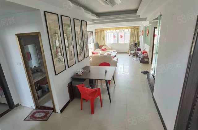 东方花园7室2厅247.75㎡120万二手房图片