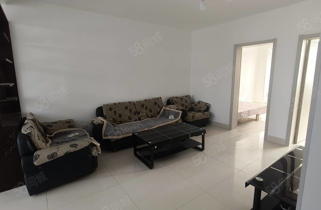 急售水岸新城       房子精装修全明户型 单价3000多