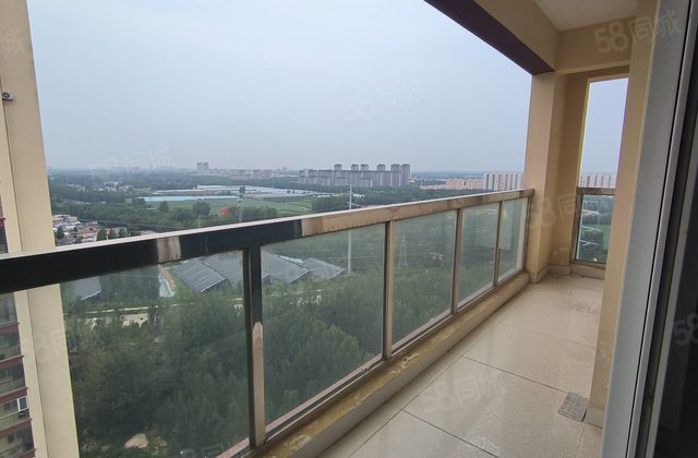 朗悦府 理想城 金田阳光 127平单价4千多 中上楼层免大税