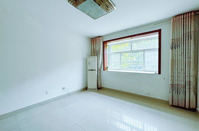 颐馨园二期，工商局团购房，带车位储藏室，城市之尊，阳光实验