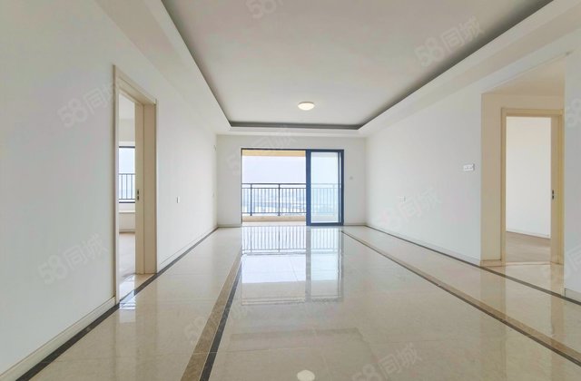 万科珠江东岸(四期)4室2厅149㎡152万二手房图片