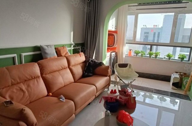 房东急售 新一中附近 民生凤凰城  精 装新电梯房