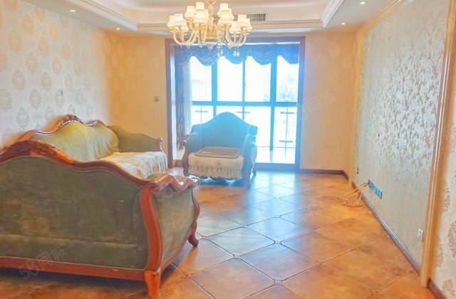 秀城嘉园3室2厅113.6㎡208万二手房图片