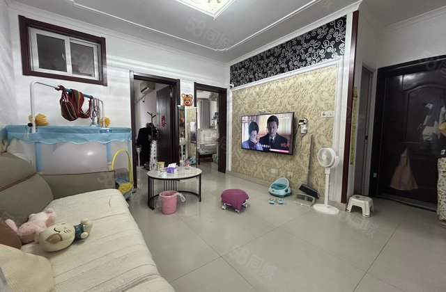 裕昌水岸新城 交通便利 商品房 小三居 中间楼层 南北通透